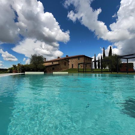 Villa Il Castagno Wine & Resort シエーナ エクステリア 写真