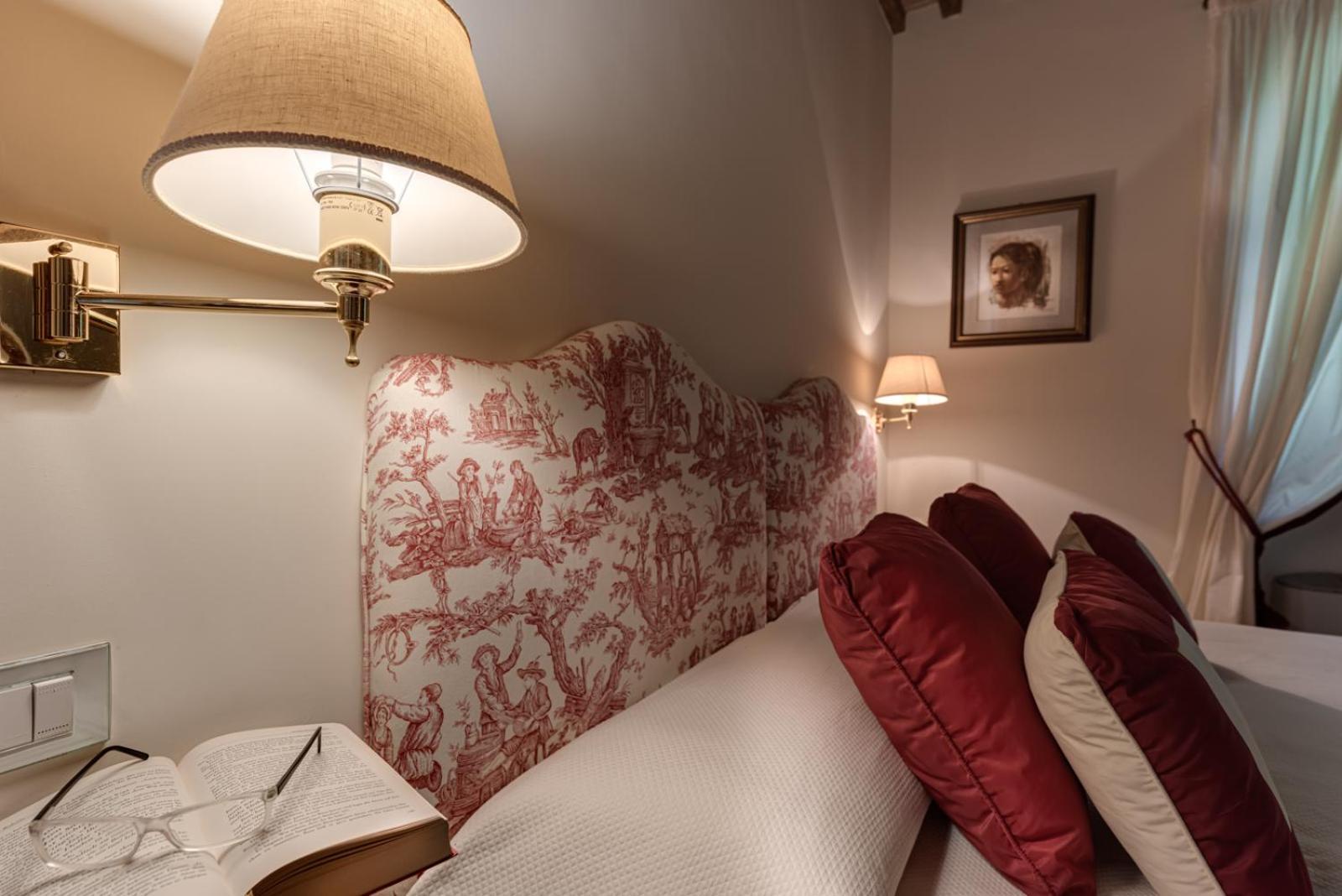 Villa Il Castagno Wine & Resort シエーナ エクステリア 写真