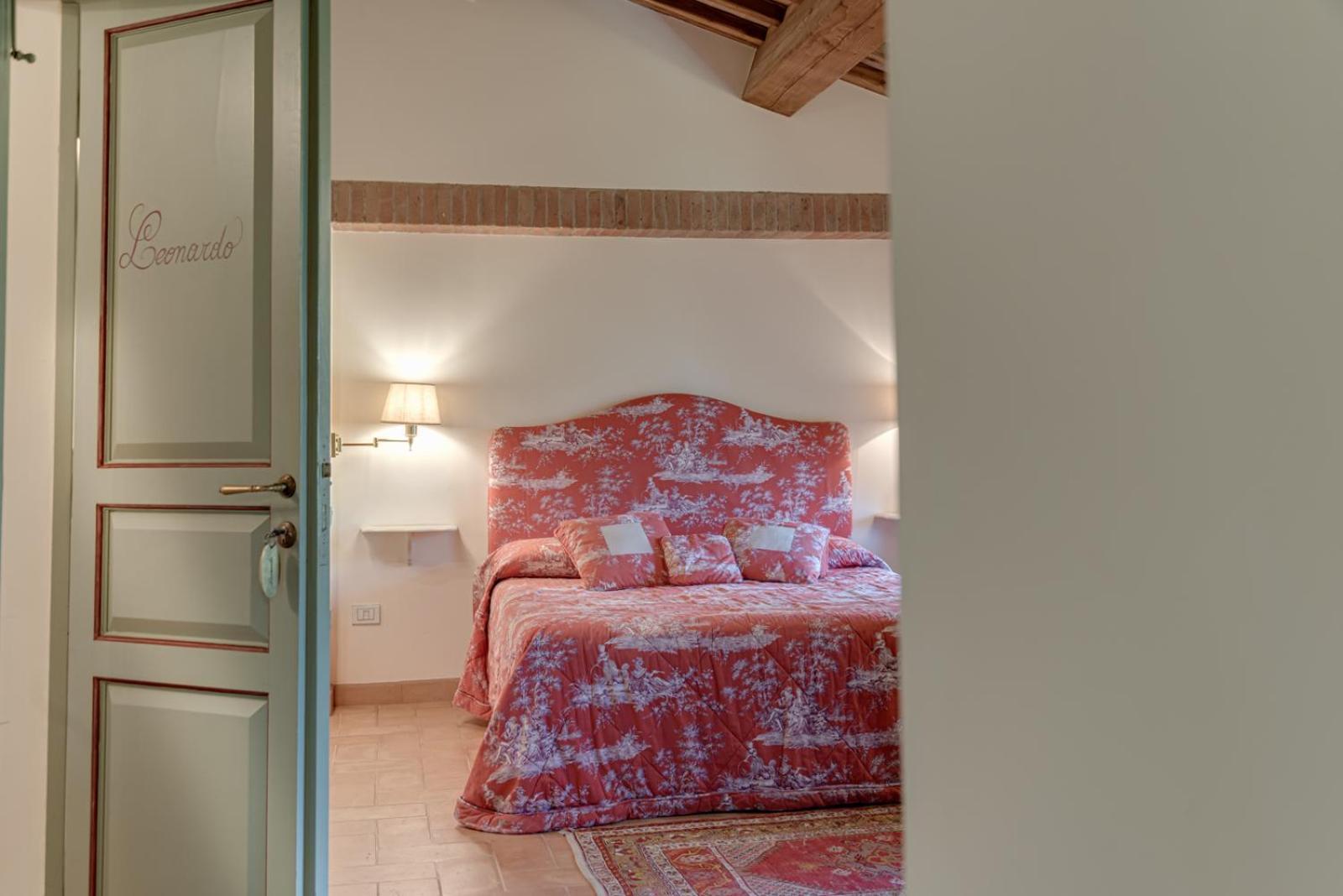 Villa Il Castagno Wine & Resort シエーナ エクステリア 写真