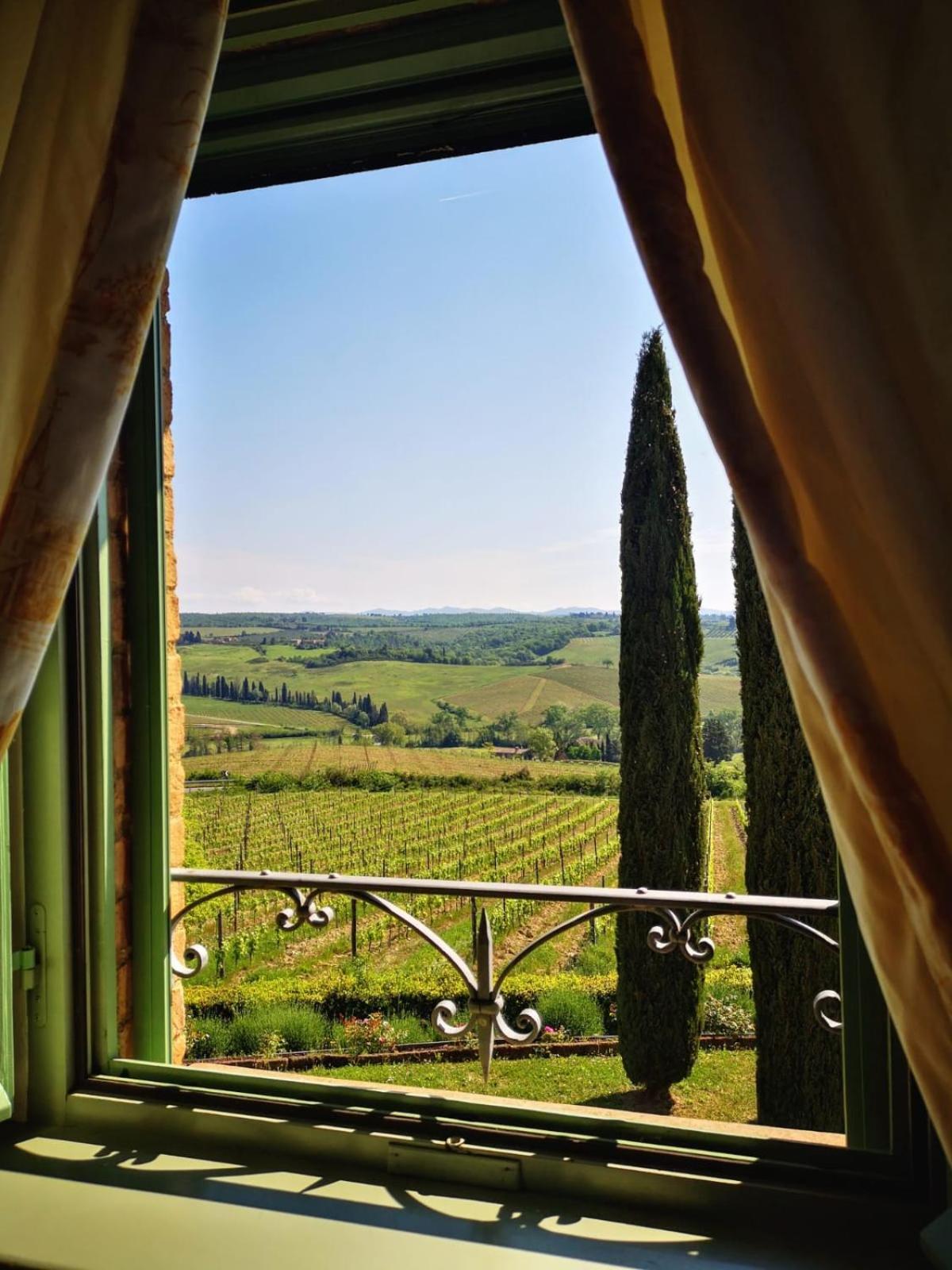 Villa Il Castagno Wine & Resort シエーナ エクステリア 写真