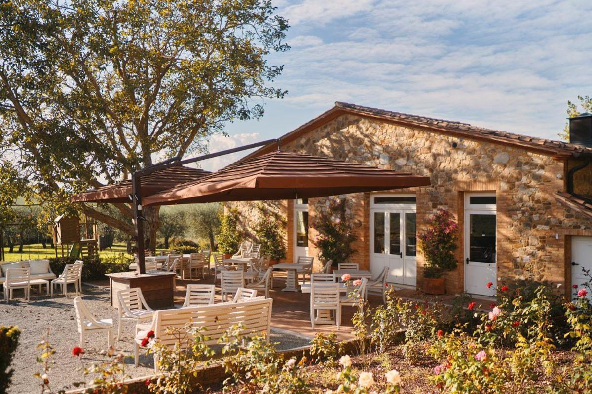 Villa Il Castagno Wine & Resort シエーナ エクステリア 写真