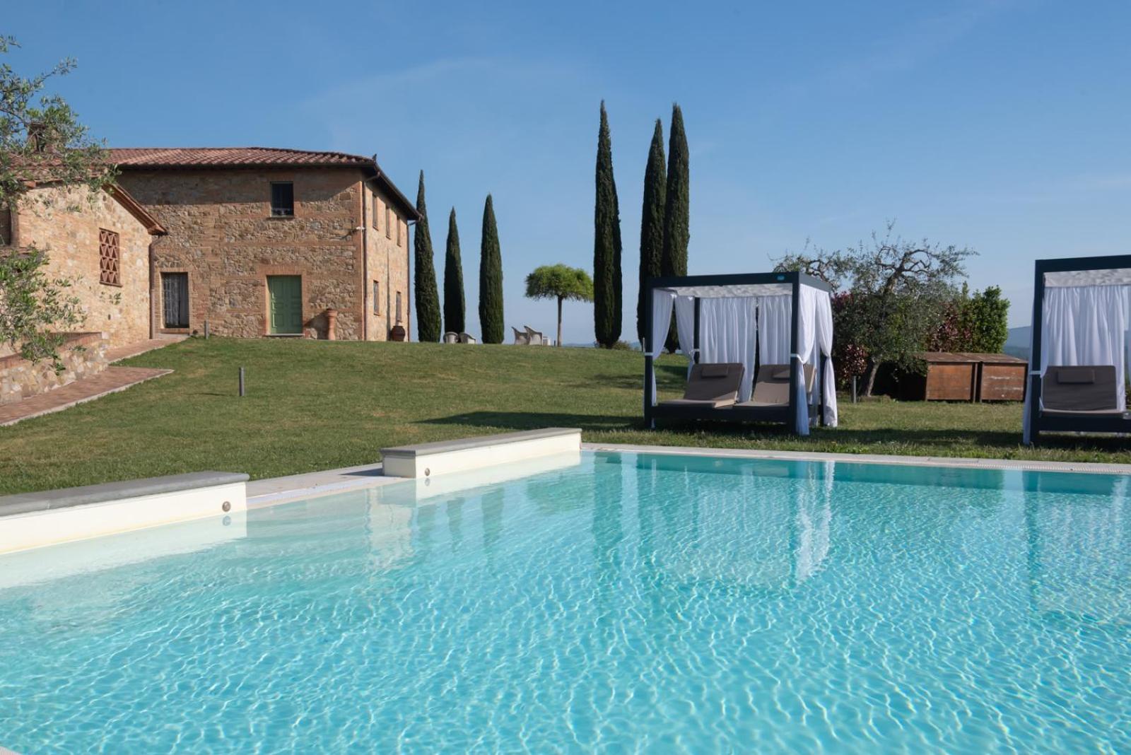 Villa Il Castagno Wine & Resort シエーナ エクステリア 写真